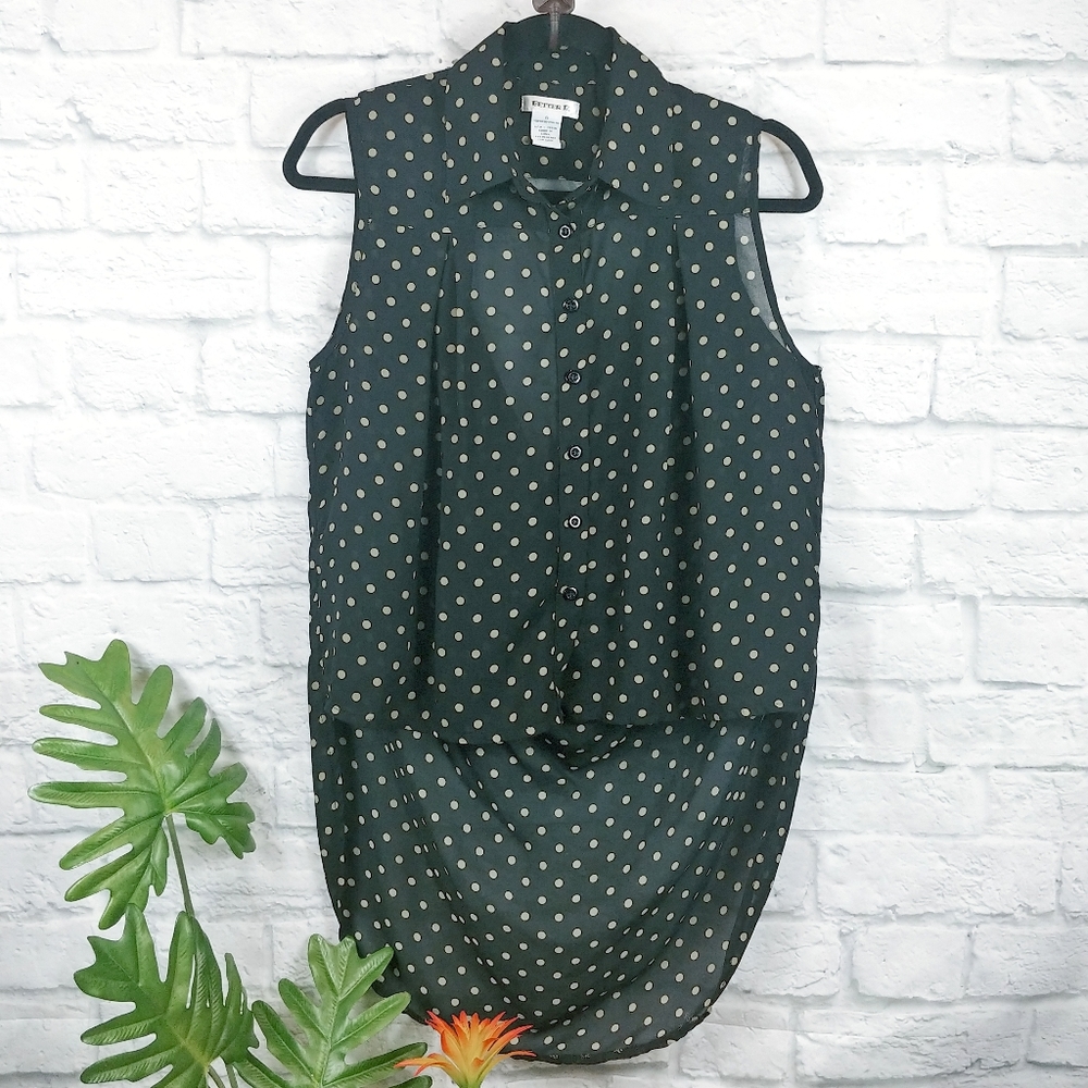 Better B Extreme High Low Sheer Button Up Small
